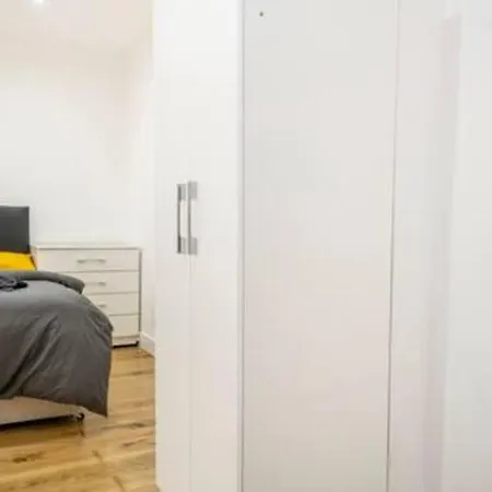 Beautiful Flat Available Next To The Center